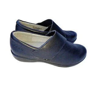 Alegria Women's TRA-QIN-5002 Leather Black Slip On  Side Closure Shoes 38